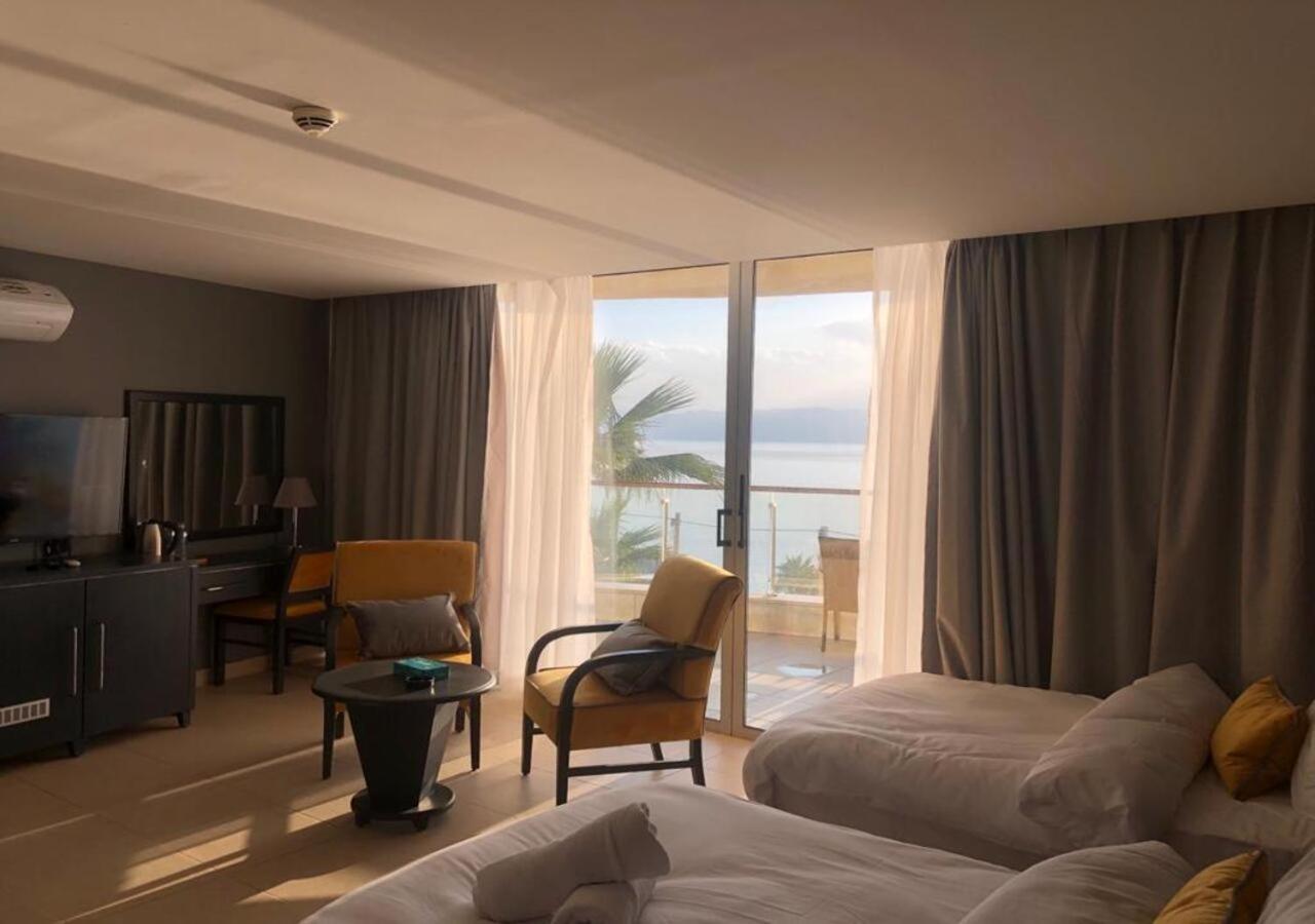 O Beach Hotel & Resort Sweimeh Экстерьер фото
