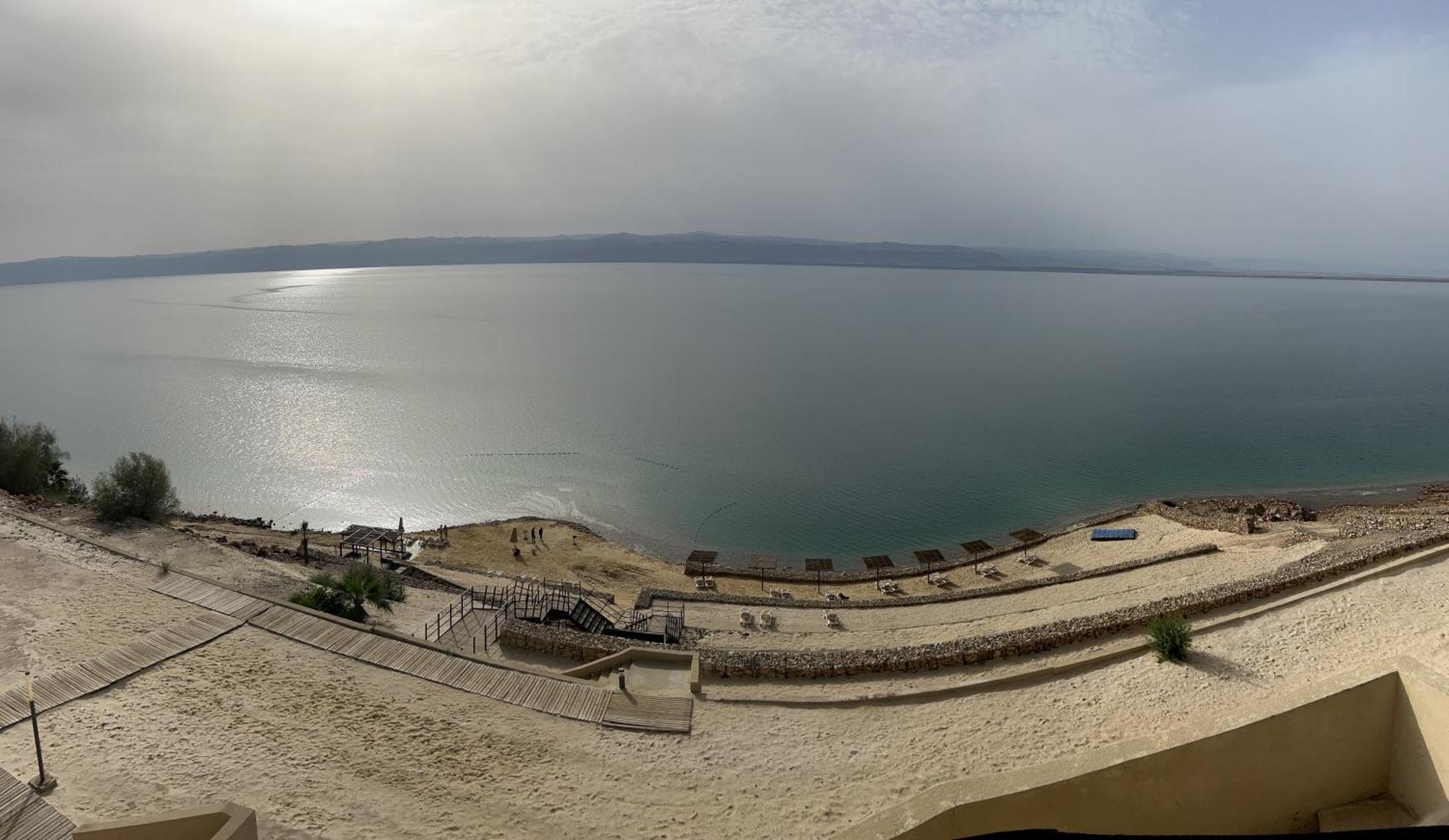 O Beach Hotel & Resort Sweimeh Экстерьер фото